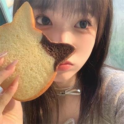不认识的女友